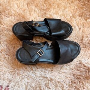 Black Platform Buckle Sandals